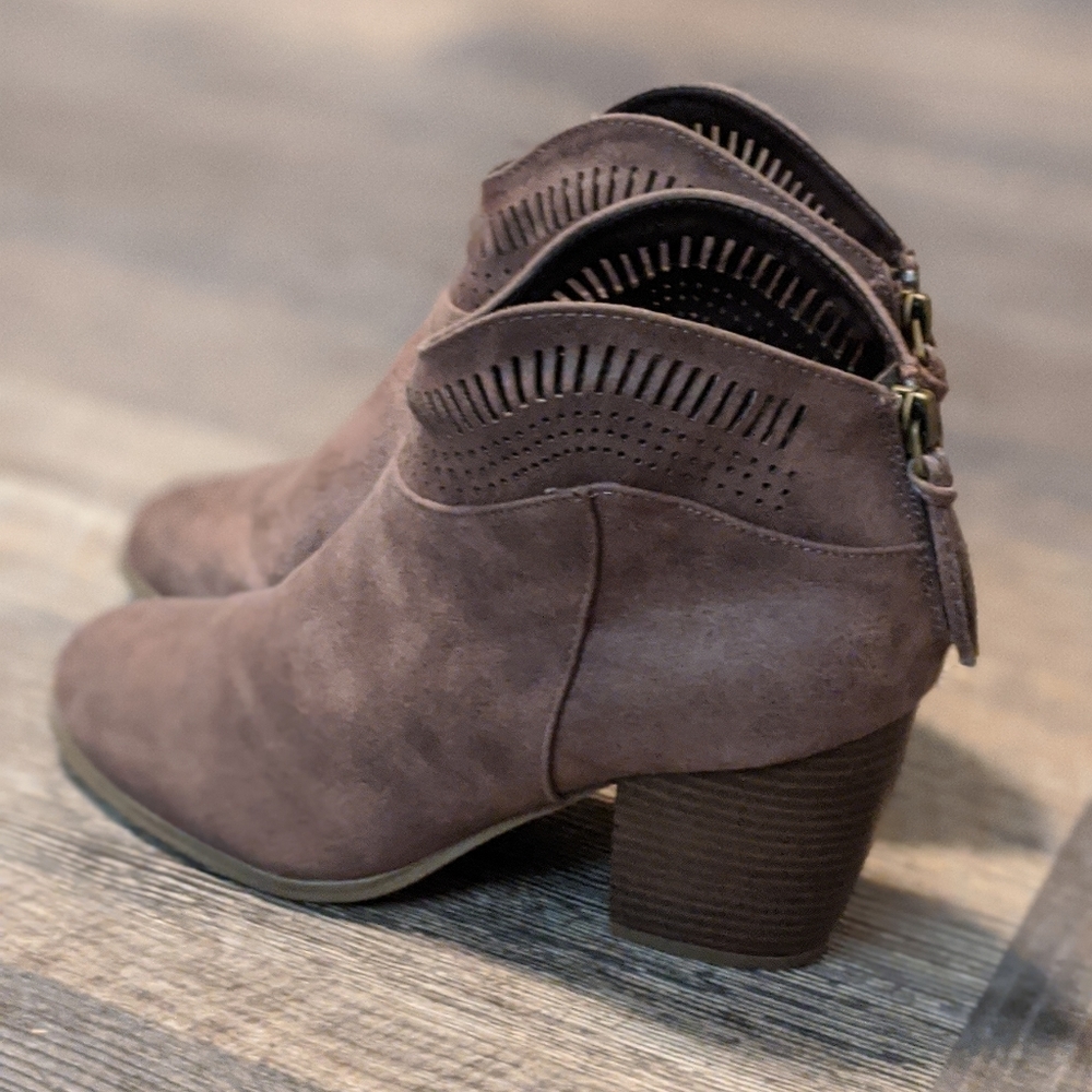Autumn boots